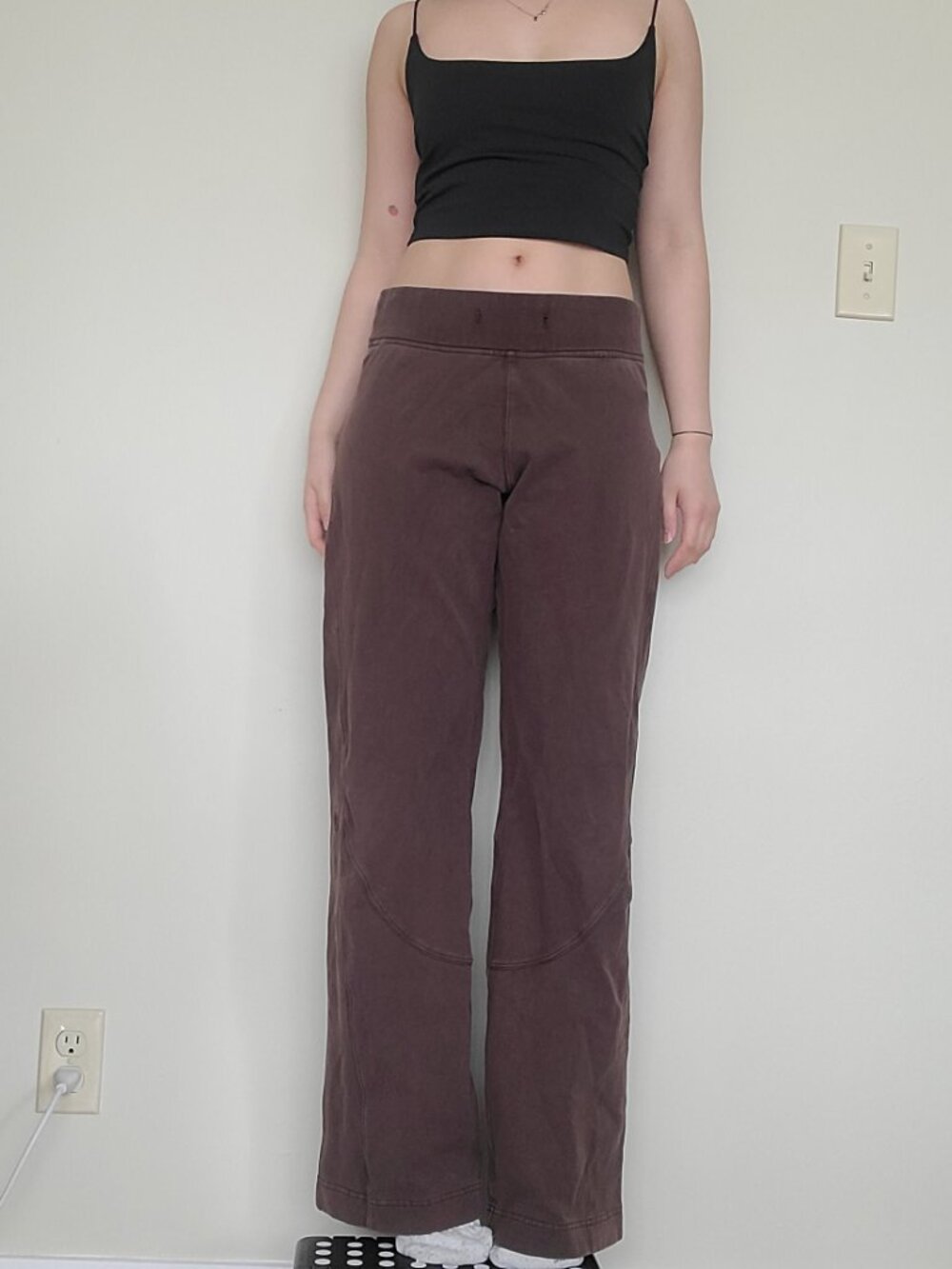 MPG Embroidered Low Waisted Brown Bootcut Flare Yoga Pants (M)